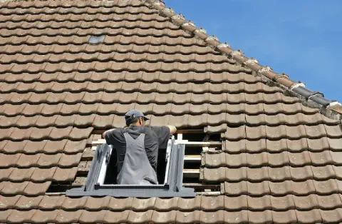 Pose de velux - Viggianello